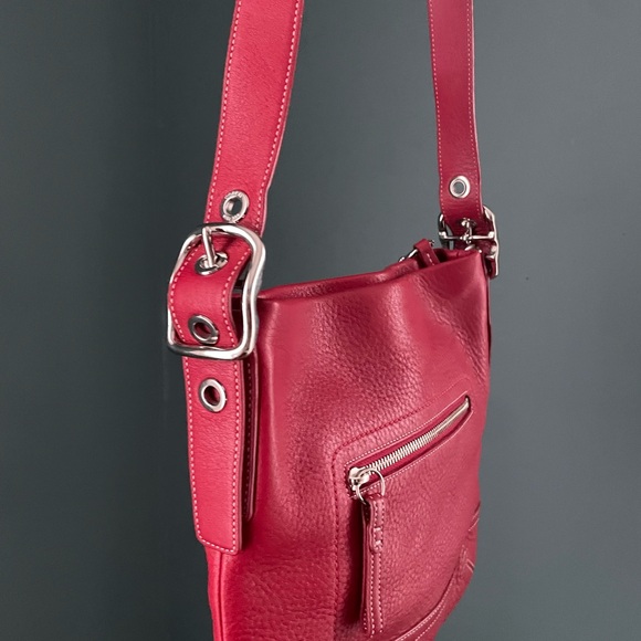 Coach Cherry Red Leather Shoulder Bag - Picture 4 of 7
